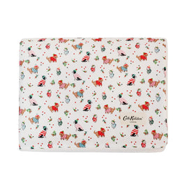 Cath Kidston - Hearts & Roses Pet Blanket
