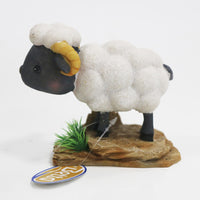 Betta - Happy Sheep Ornament