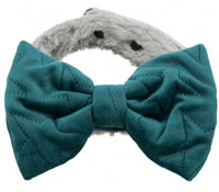 Trixie - Christmas Collar With Bow - ML (40-55cm)