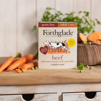 Forthglade - Complete Adult Dog Meal, Beef With Sweet Potato & Veg - 395g
