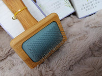 Poppy & Basil - Bamboo Slicker Brush
